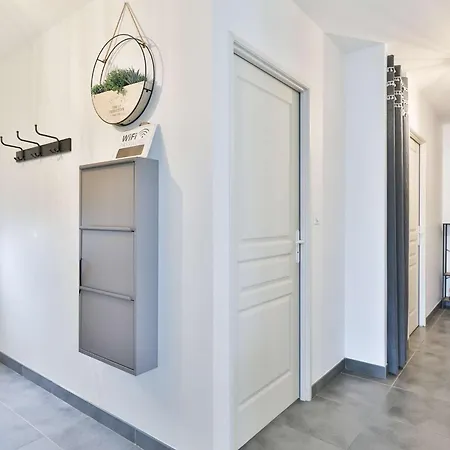 Maison Cosy Avec Piscine 8 Pers *